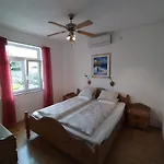 Vila Velebit Apartmán Ražanac