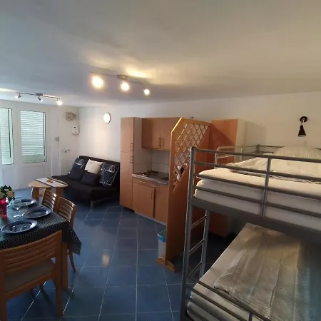 Апартаменты Vila Velebit